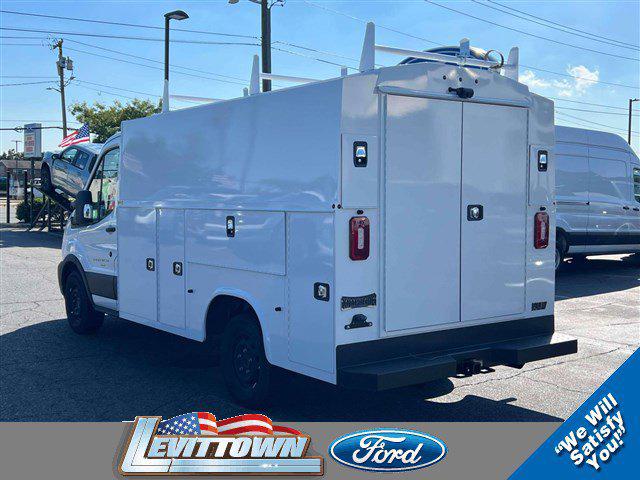 2025 Ford Transit Cutaway Unknown