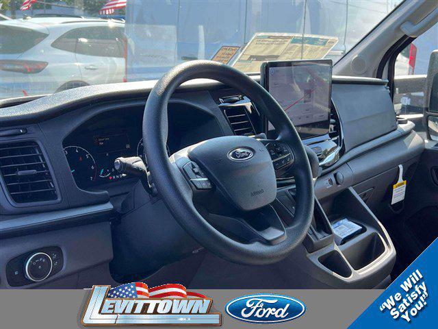 2025 Ford Transit Cutaway Unknown