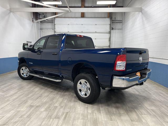 2024 RAM 2500 Big Horn Crew Cab 4x4 64 Box