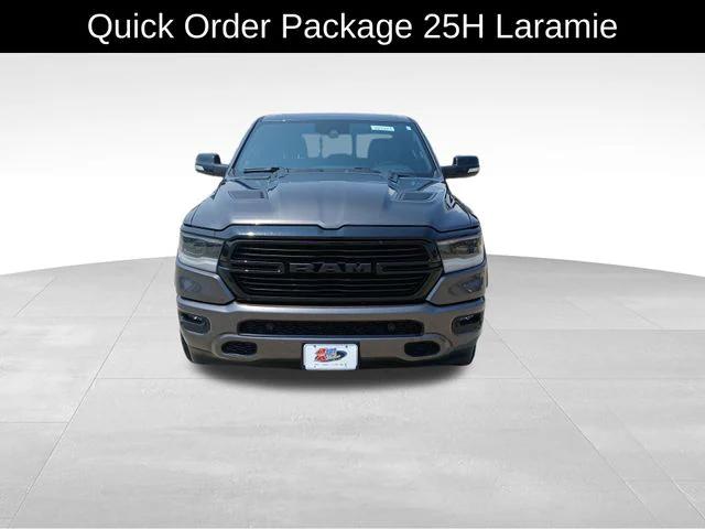 2022 RAM 1500 Laramie Crew Cab 4x4 57 Box