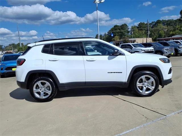 2024 Jeep Compass Latitude 4x4 2024 Jeep Compass Latitude 4x4