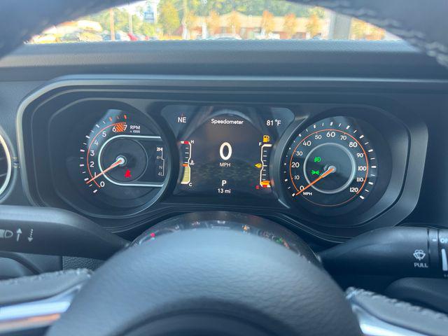2025 Jeep Wrangler 4-Door Sahara 4x4
