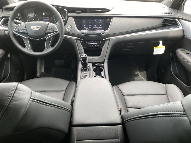 2025 Cadillac XT5 FWD Premium Luxury