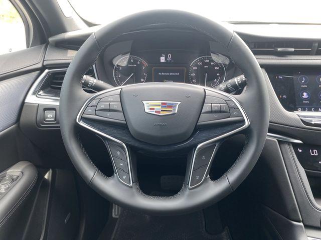 2025 Cadillac XT5 FWD Premium Luxury