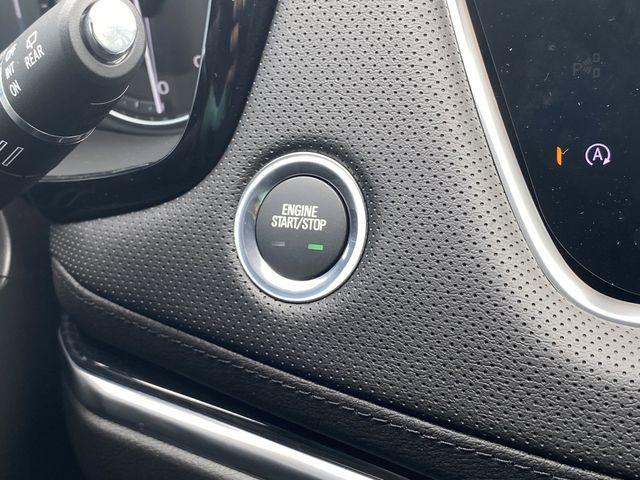 2025 Cadillac XT5 FWD Premium Luxury