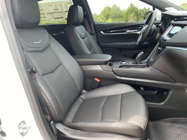 2025 Cadillac XT5 FWD Premium Luxury
