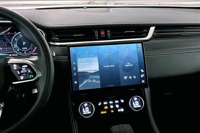 2025 Jaguar F-PACE P250 R-Dynamic S