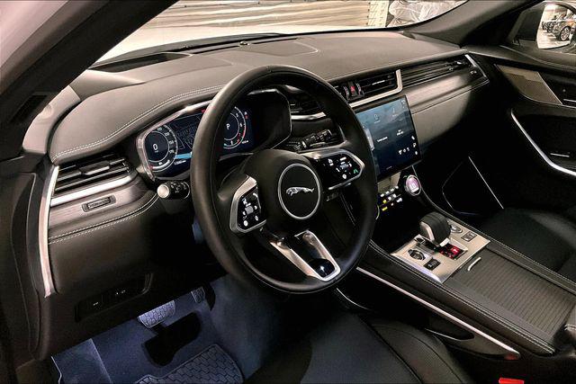 2025 Jaguar F-PACE P250 R-Dynamic S