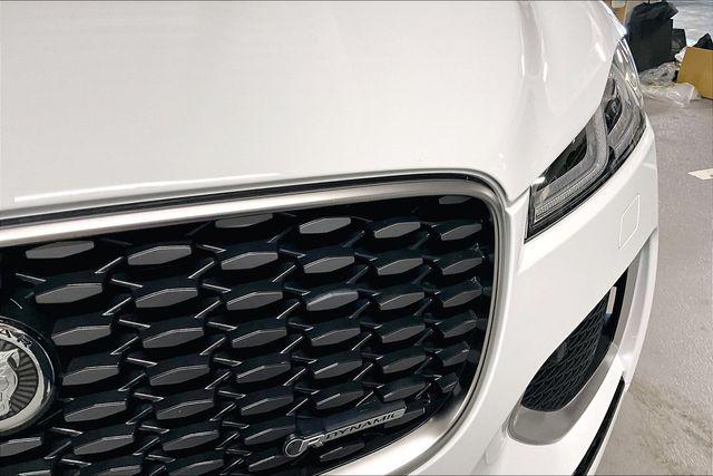 2025 Jaguar F-PACE P250 R-Dynamic S
