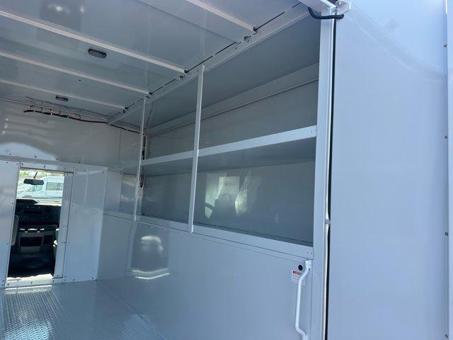 2026 Ford E-350 Cutaway E-350 DRW 158" WB