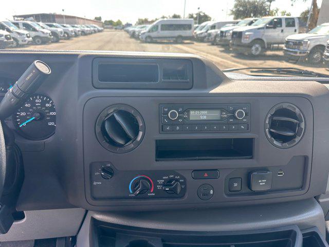 2026 Ford E-350 Cutaway E-350 DRW 158" WB