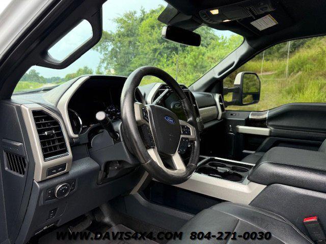 2022 Ford F-550 Lariat