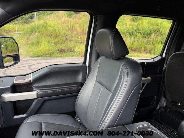2022 Ford F-550 Lariat