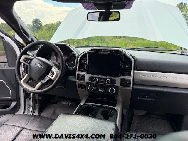 2022 Ford F-550 Lariat