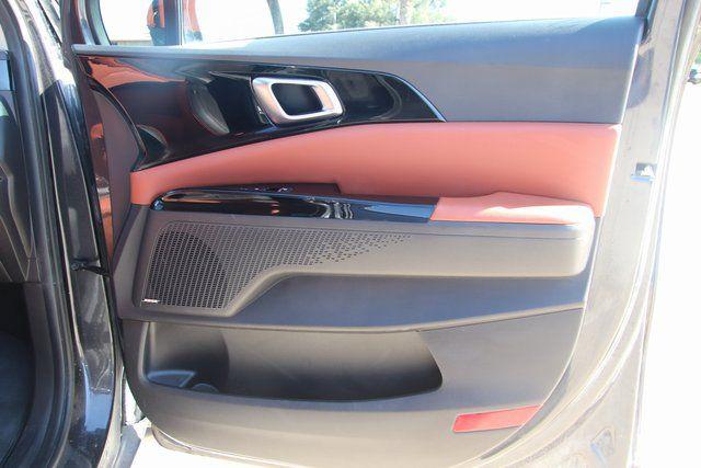 2023 Kia Carnival MPV SX Prestige