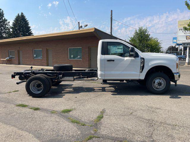2025 Ford F-350 XL