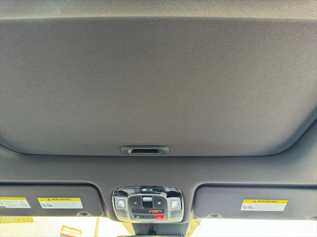 2025 Hyundai Santa Cruz SEL Activity