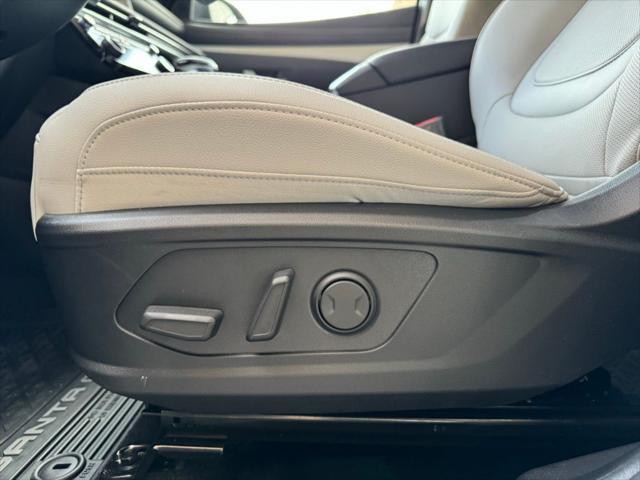 2025 Hyundai Santa Cruz SEL Activity