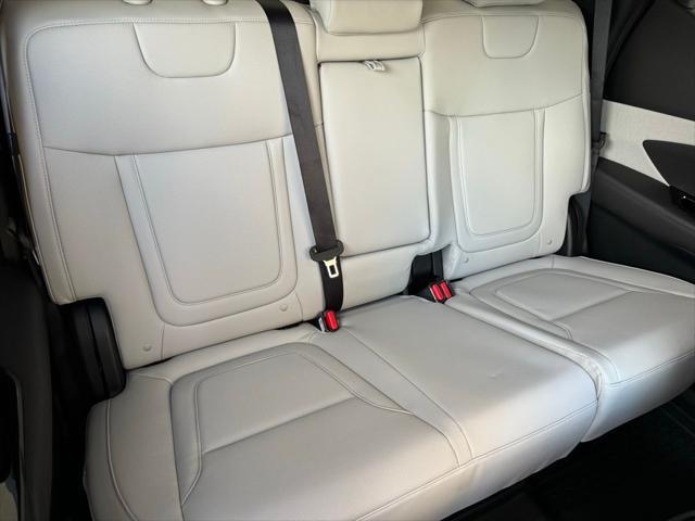 2025 Hyundai Santa Cruz SEL Activity