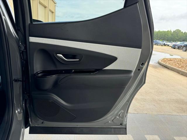 2025 Hyundai Santa Cruz SEL Activity