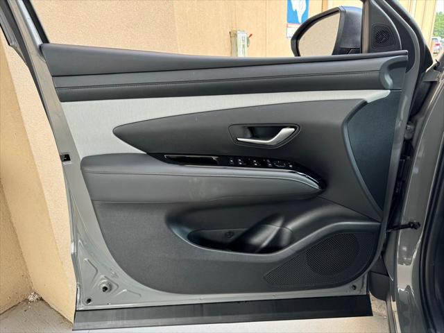 2025 Hyundai Santa Cruz SEL Activity