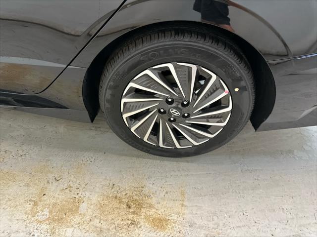 2025 Hyundai Sonata Hybrid SEL