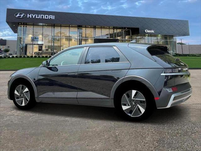 2025 Hyundai IONIQ 5 SE