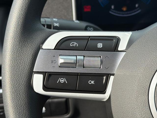 2026 Hyundai Santa Cruz SE