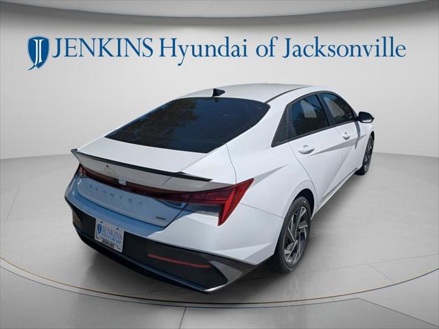 2025 Hyundai Elantra Hybrid SEL Sport