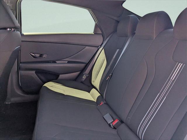 2025 Hyundai Elantra Hybrid SEL Sport