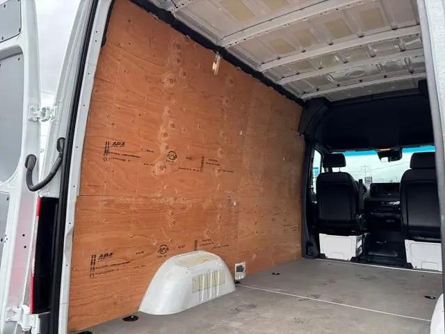 2023 Mercedes-Benz Sprinter 2500 Standard Roof 4-Cyl Gas