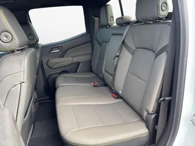 2025 Chevrolet Colorado 4WD ZR2
