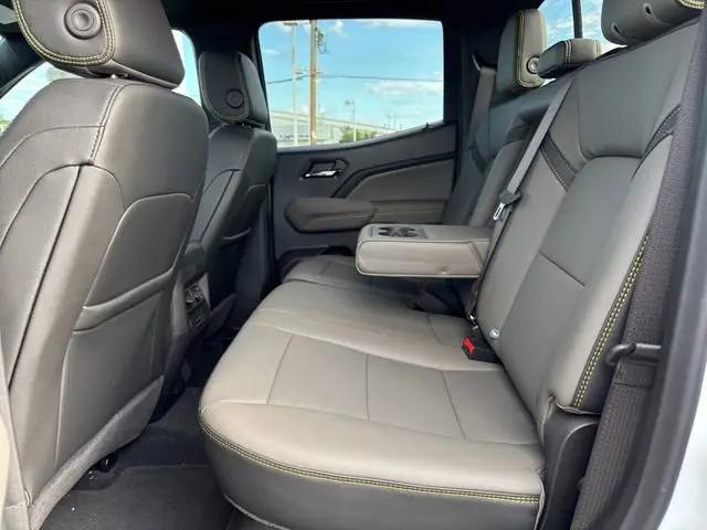 2025 Chevrolet Colorado 4WD ZR2
