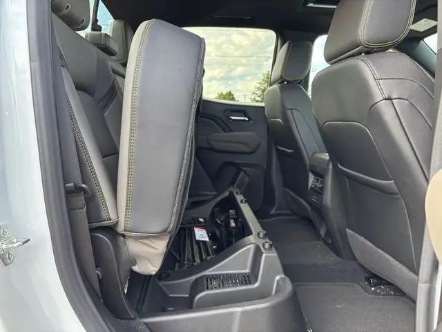 2025 Chevrolet Colorado 4WD ZR2