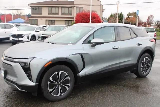 2024 Chevrolet V Blazer eAWD 2LT