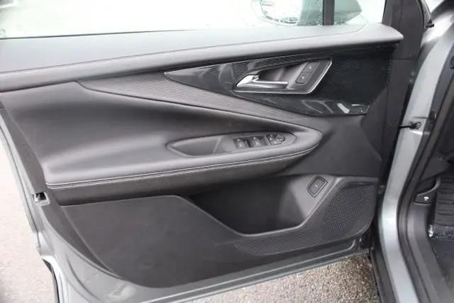 2024 Chevrolet V Blazer eAWD 2LT