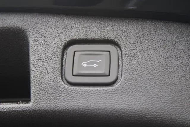 2025 Chevrolet V Blazer RWD RS