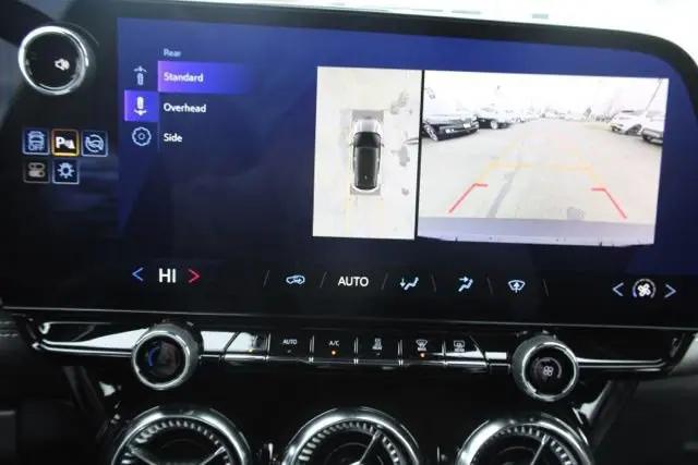 2025 Chevrolet V Blazer eAWD LT