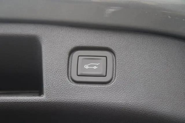 2025 Chevrolet V Blazer eAWD LT