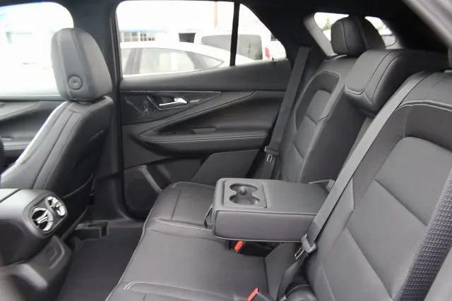 2025 Chevrolet V Blazer eAWD LT