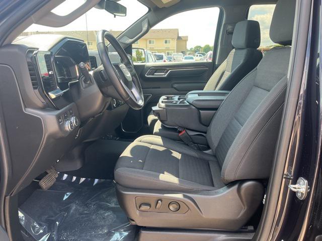 2022 GMC Sierra 1500 4WD Crew Cab Short Box Elevation