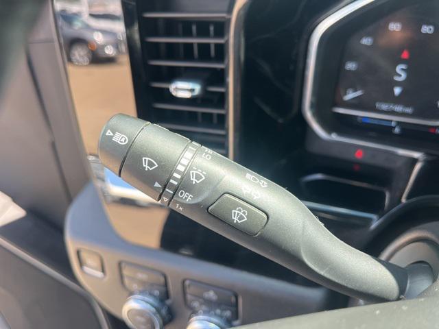 2022 GMC Sierra 1500 4WD Crew Cab Short Box Elevation