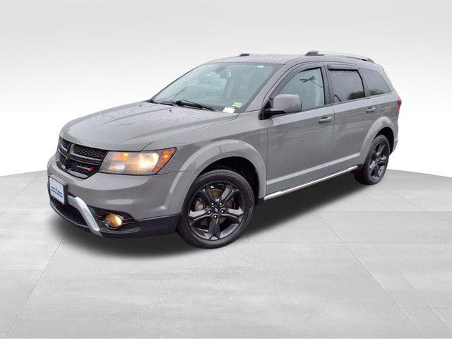 2019 Dodge Journey Crossroad AWD 2019 Dodge Journey Crossroad AWD