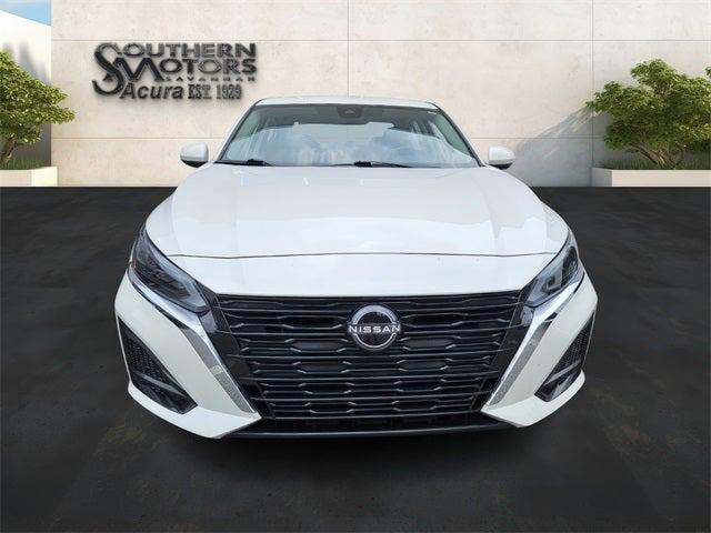 2023 Nissan Altima SV FWD