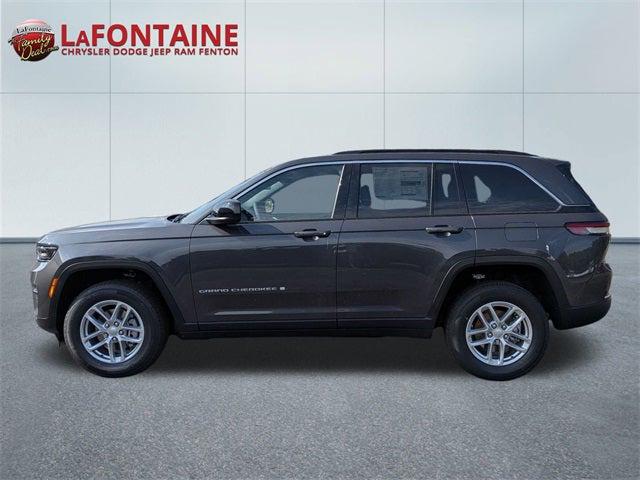 2025 Jeep Grand Cherokee GRAND CHEROKEE LAREDO X 4X4