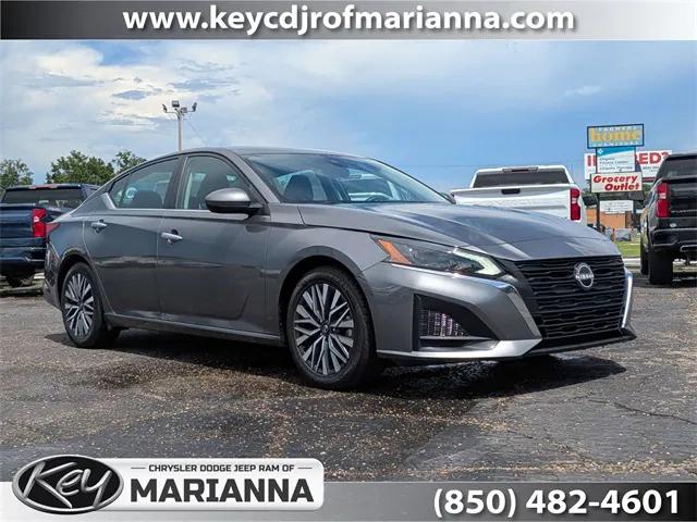2023 Nissan Altima SV FWD