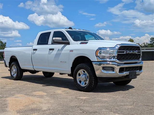 2022 RAM 2500 Tradesman Crew Cab 4x4 8 Box