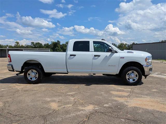 2022 RAM 2500 Tradesman Crew Cab 4x4 8 Box