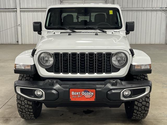 2025 Jeep Gladiator High Tide