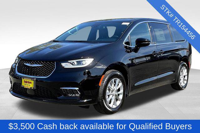 2026 Chrysler Pacifica PACIFICA SELECT AWD